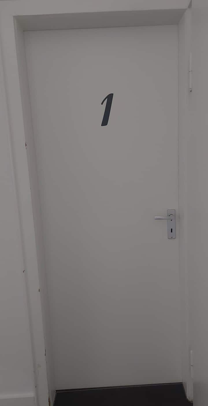 საძინებელი 1