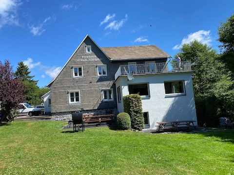 Luxury Group accommodation 22p ski/hike/bike