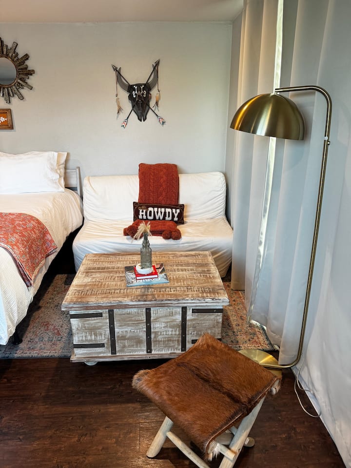 “Casita” - Cozy And Cheerful Home - Fort Worth, TX