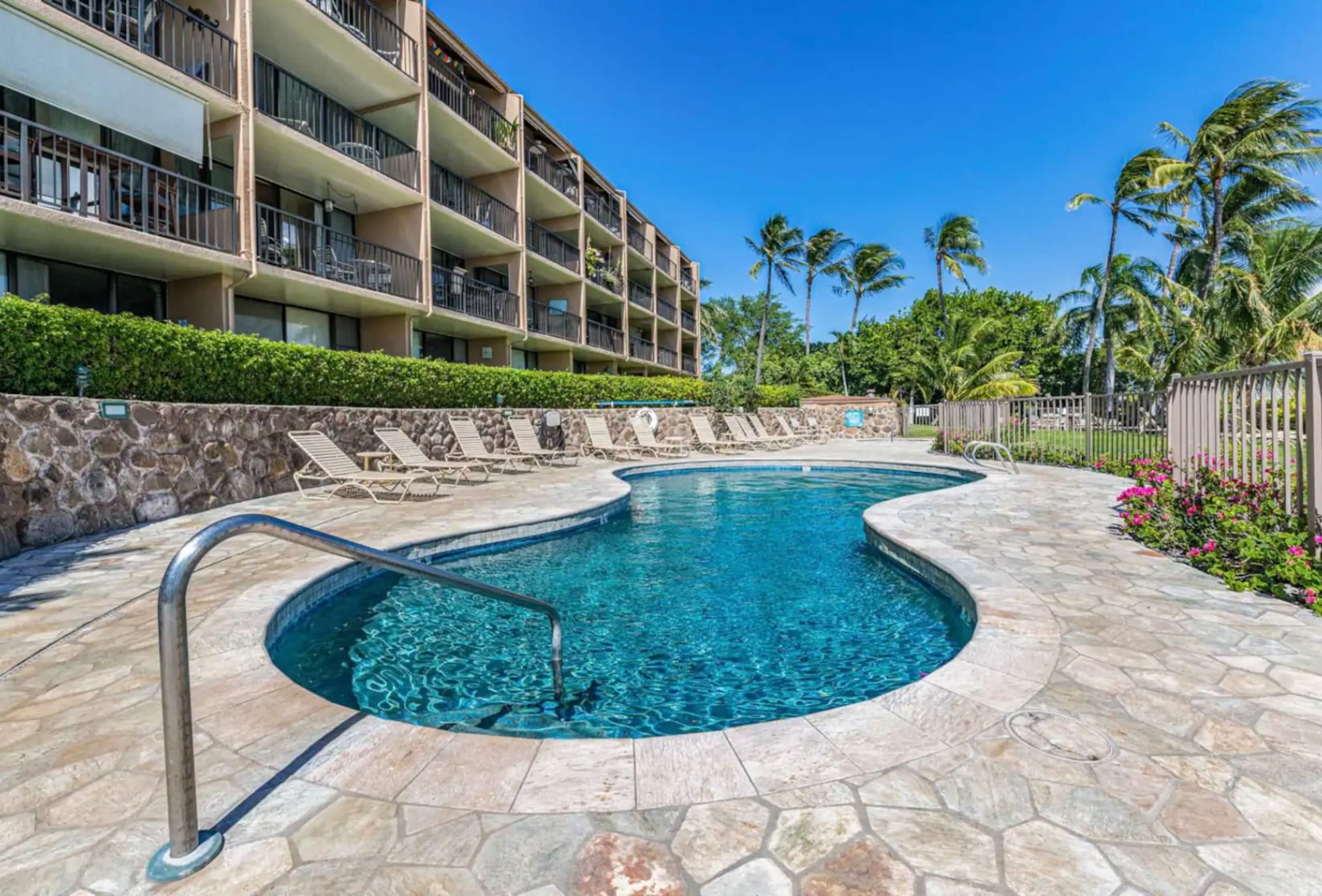 Condo in Wailuku · ★4.9 · 1 bedroom · 1 bed · 1 bath - Image 14