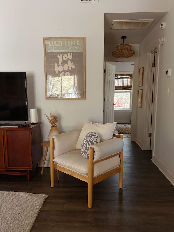 2br Near Beach & Bay! Hot Tub & Pet-friendly! - Kitty Hawk, NC