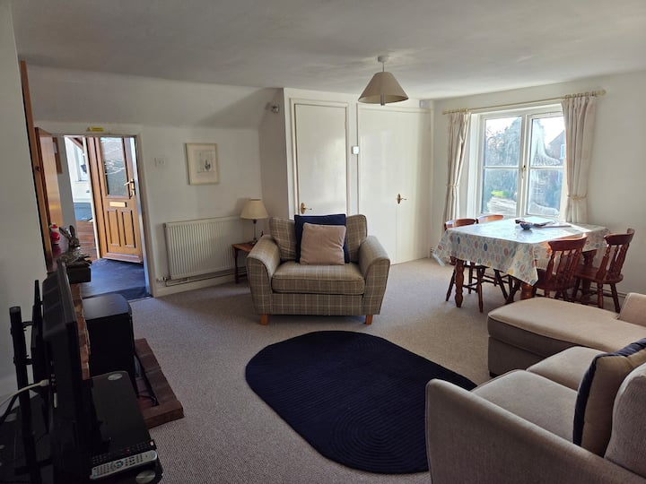 Two Bed First Floor Apartment In Rural Location - Belvoir Castle