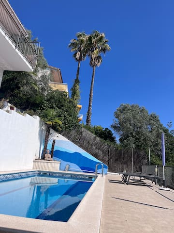 Costa Brava magnifique Villa vue mer et piscine.