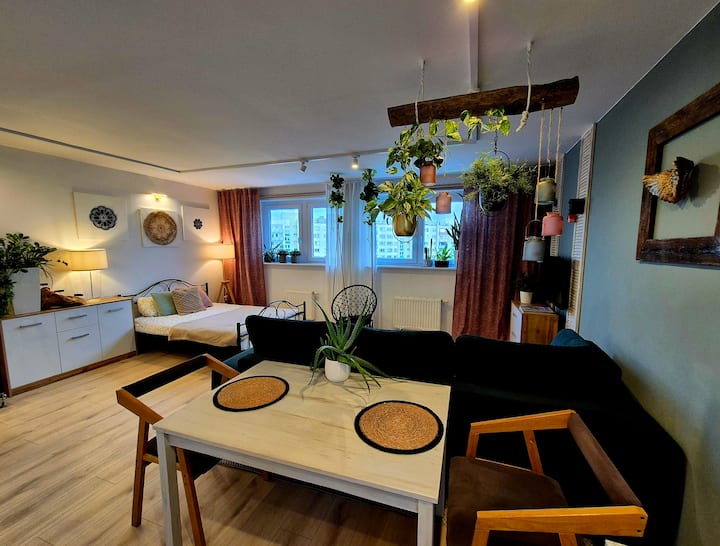 💞🌴Sunny Bright New Renovated Studio - Warsaw