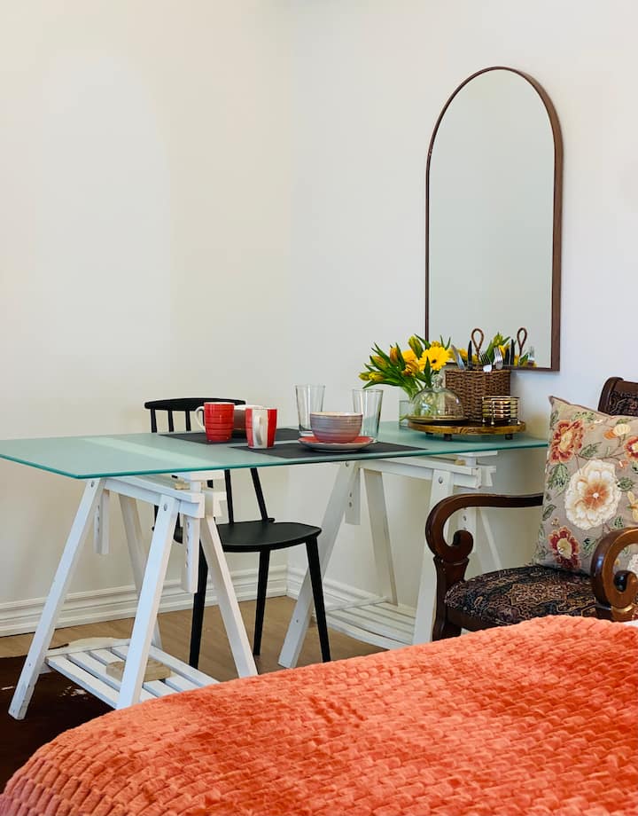 Elegant East Toronto Pied à Terre - Toronto