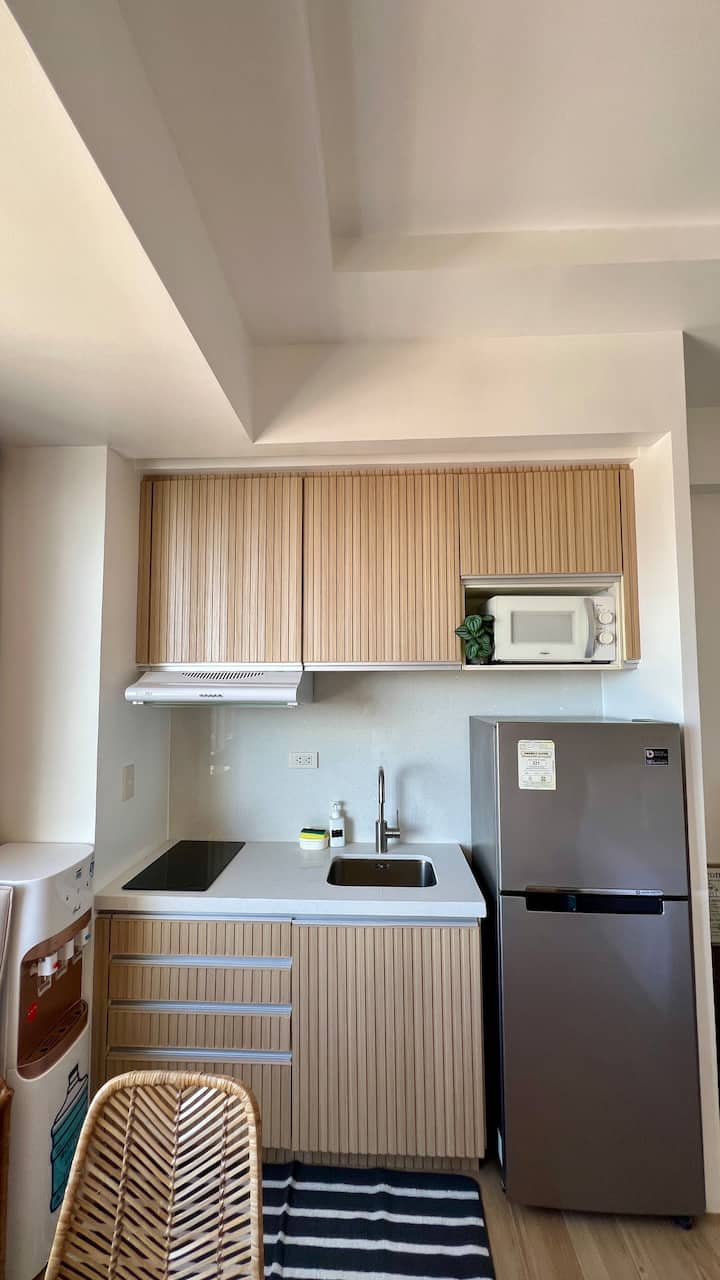 Calyx Residences In Cebu Business Park (12m) - Cebu