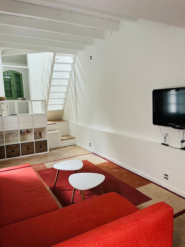 T2 De 70m² Climatisé Au Coeur De L'intramuros - Avignon