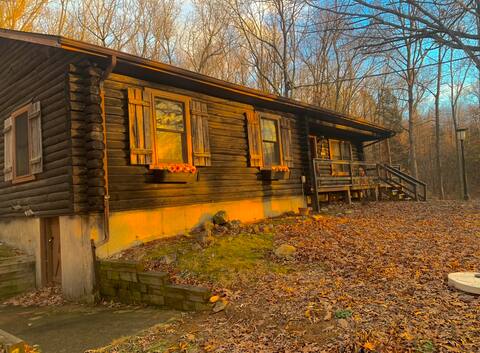 Lake Road Cabin A — Million Dollar Ozark View!