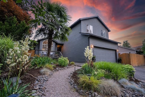 Modern home w/Hot Tub! In small town