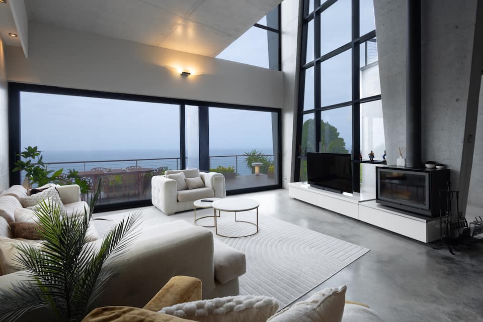 A cliffside design villa on Monte Igueldo, San Sebastián, Basque Country, Spain, photo 3 of 10