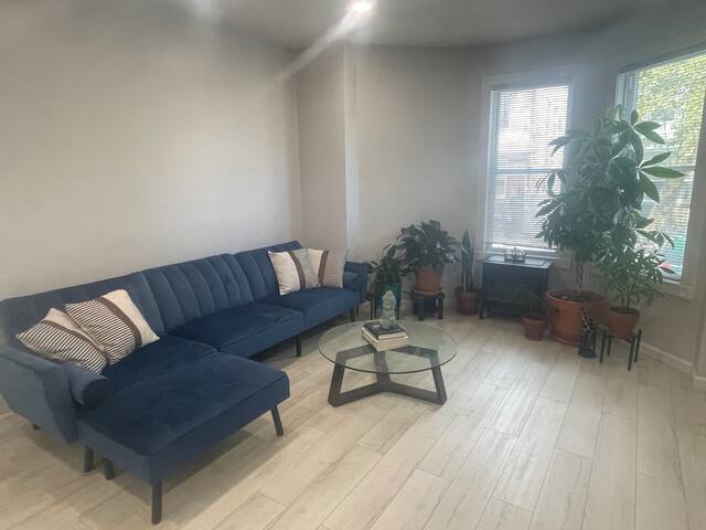 Cozy Ironbound oasis gallery image 2