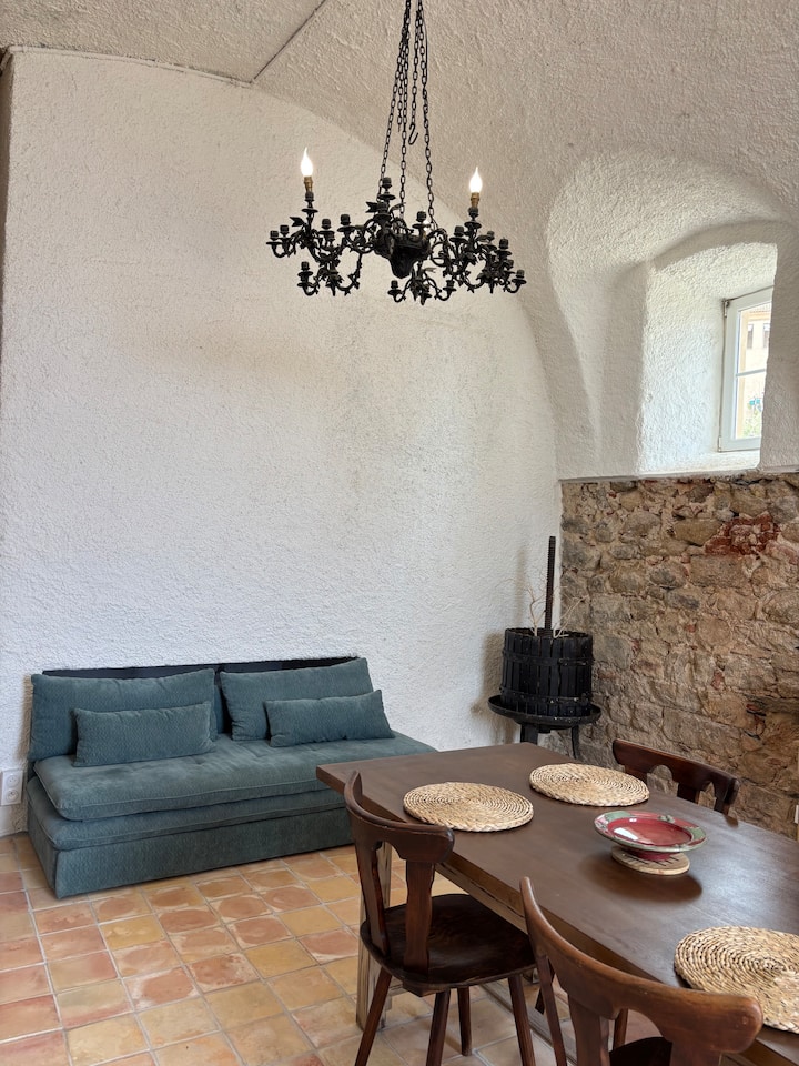 Location De Charme En Front De Mer - Corse - Algajola