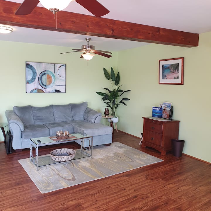 'Ripple Waters' -  More For Les$ 1 Bdrm Pool House - Bermudes
