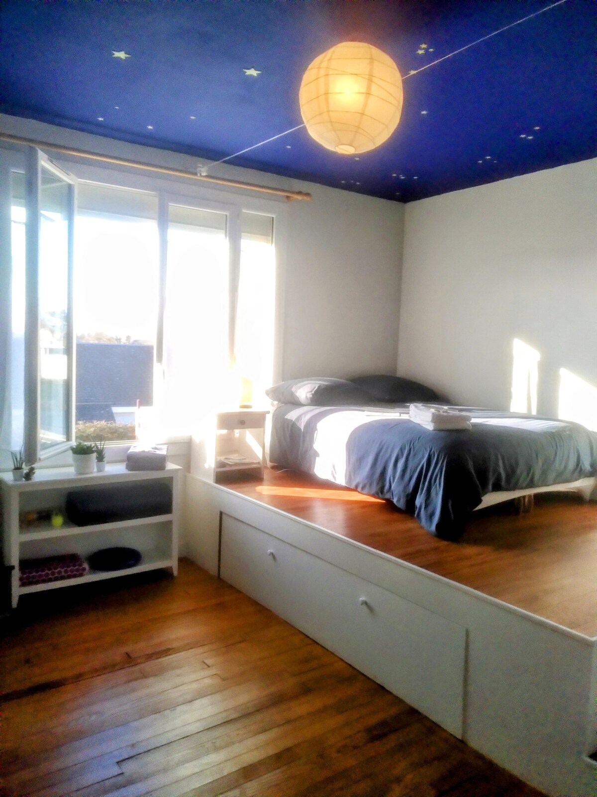 Primera cama de matrimonio 