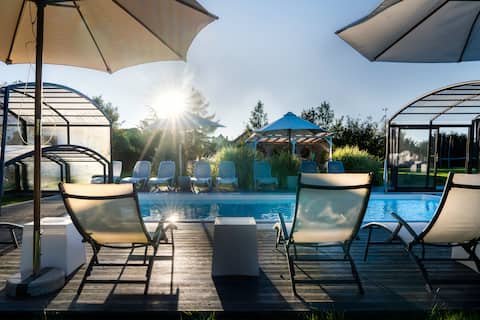 Popular Airbnb listing: Delightful cottage with a pool 1 in Gmina Kamień Pomorski