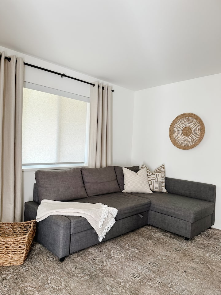 Haven On The Hill (Private Basement Suite) - Abbotsford