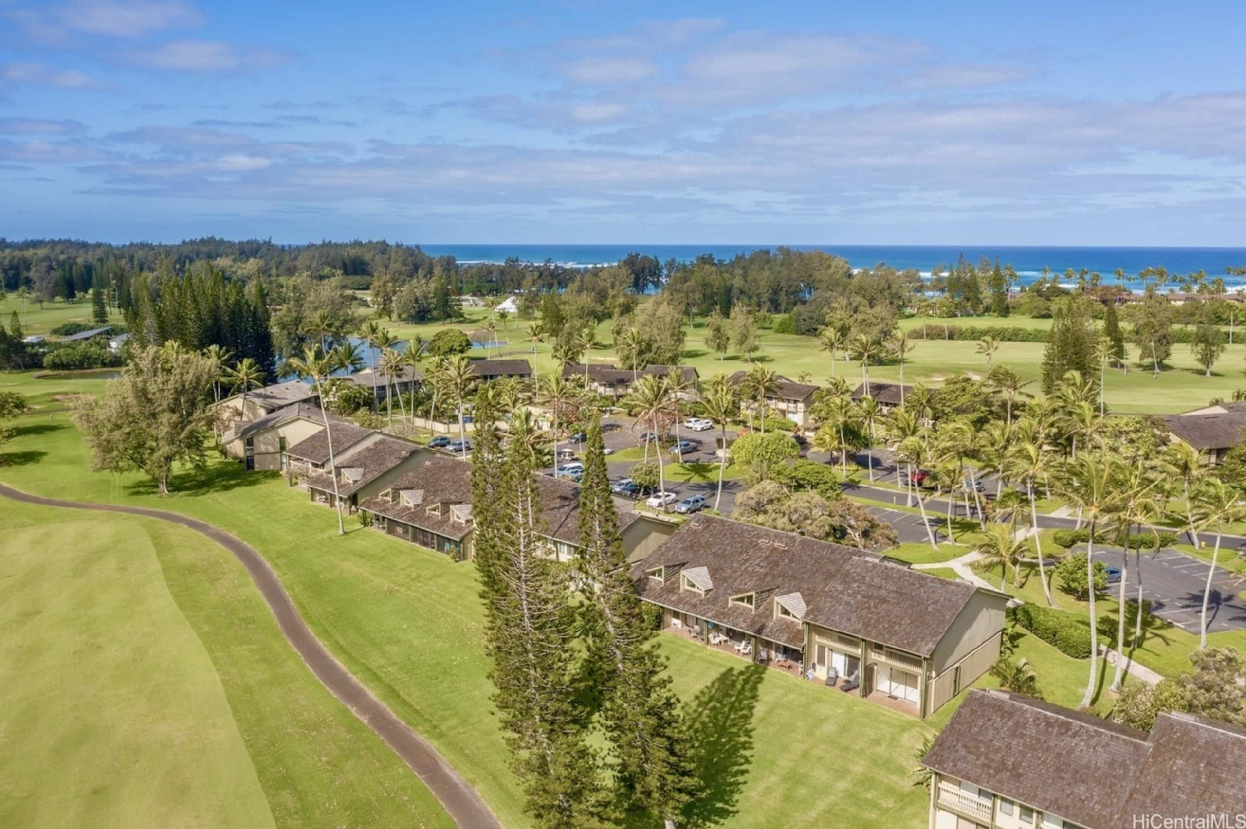 Townhouse in Kahuku · ★4.86 · 2 bedrooms · 4 beds · 2 private baths - Image 37
