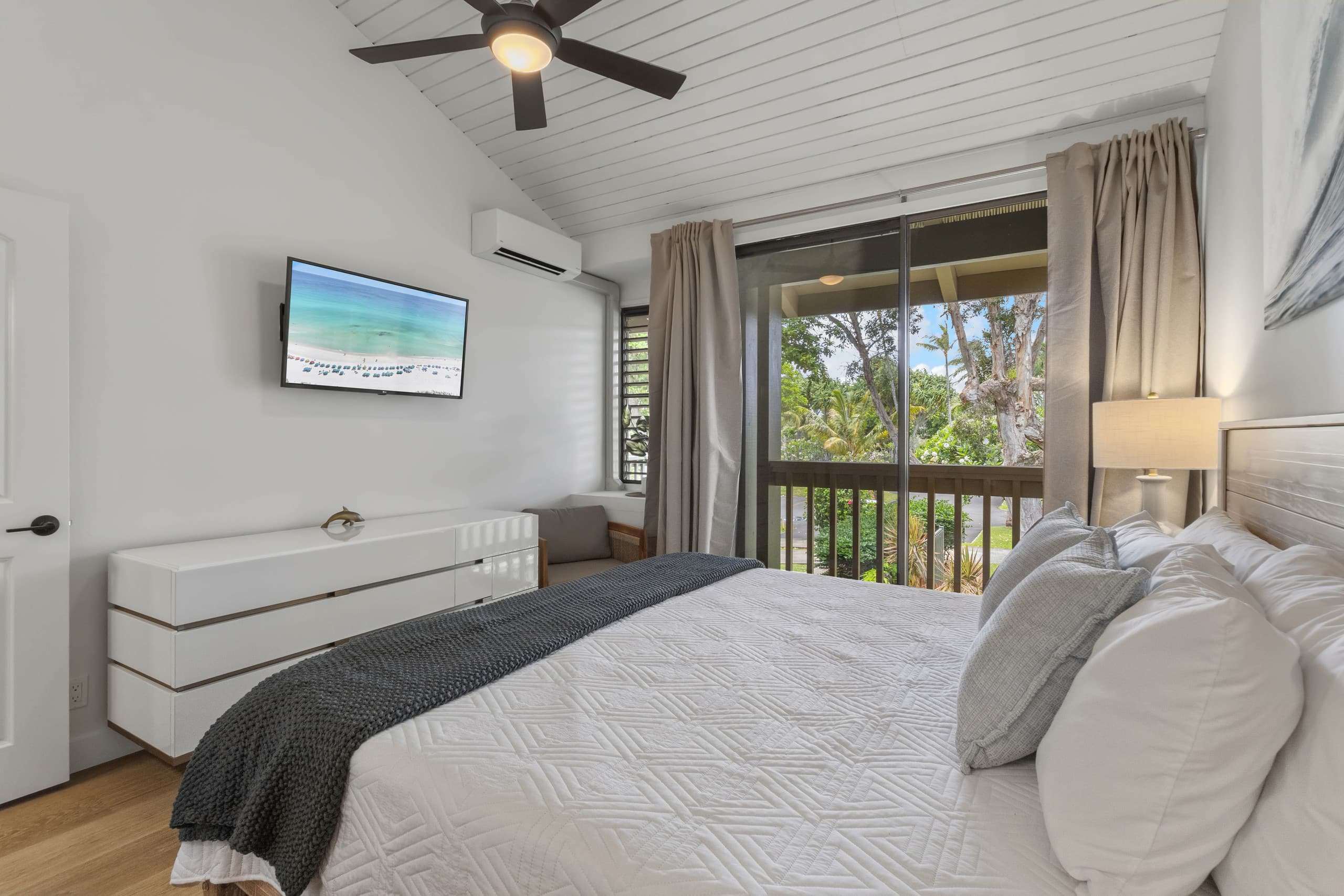 Townhouse in Kahuku · ★4.86 · 2 bedrooms · 4 beds · 2 private baths - Image 10