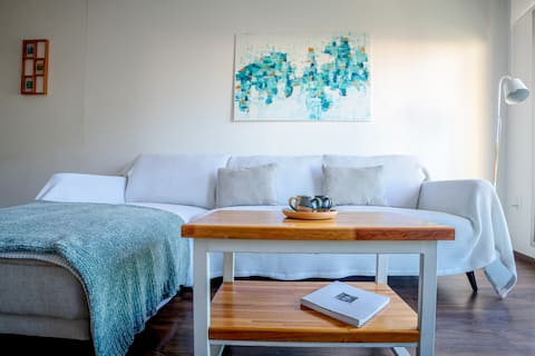 Top Airbnb: Modern and minimalist apartment in the center of MVD in Centro