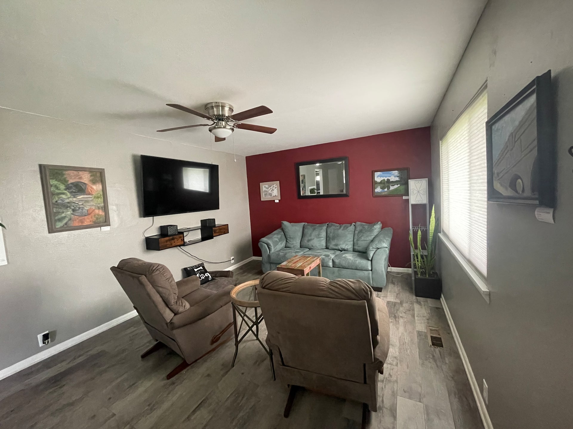 No FEES/I44/249/East Joplin/pets/Joplin Art House