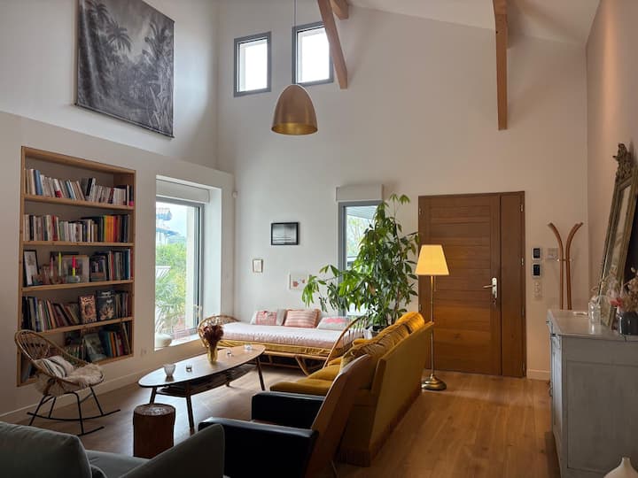 Maison Avec Piscine Et Spa, Proche Golfs Et Plages - Espelette