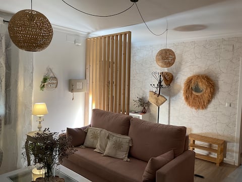 Propiedad de Airbnb exitosa: MirasierraHome. Your home in Valle del Guadalhorce en Álora