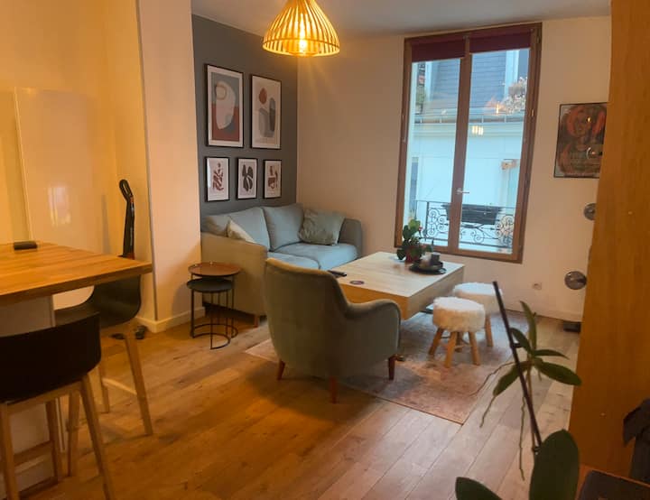 Appartement Calme Et Design, Montmartre - París