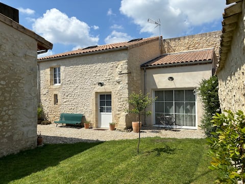 Château La Fon du Berger - l 'Ancien Chai