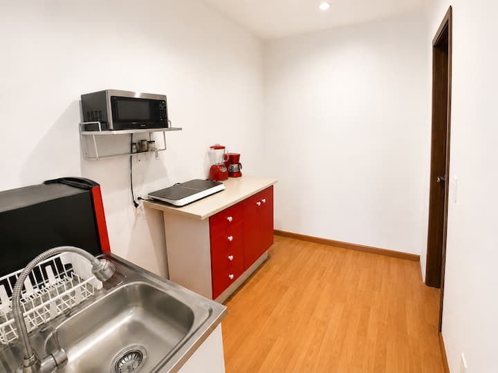 Estudio De 2 Recamaras, Cocina, Baño - La Minerva - Zapopan