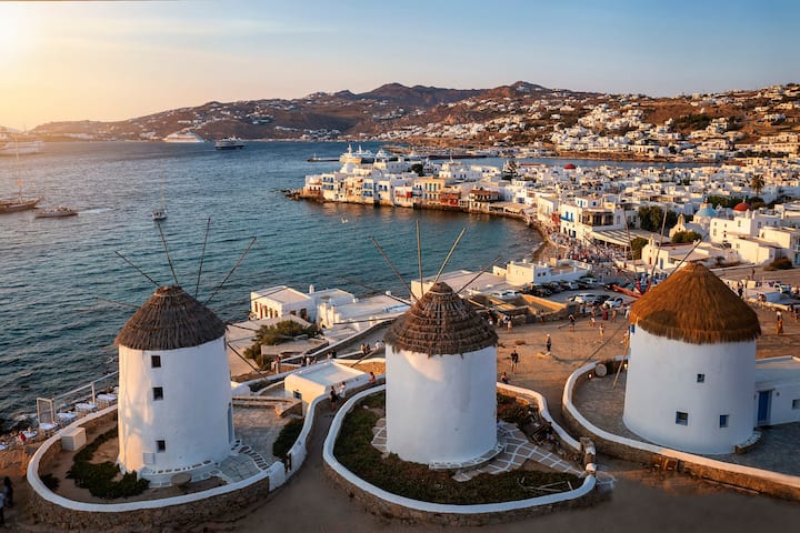 Meltemi Windmill—Iconic Landmark Offering Stunning Views - Houses
