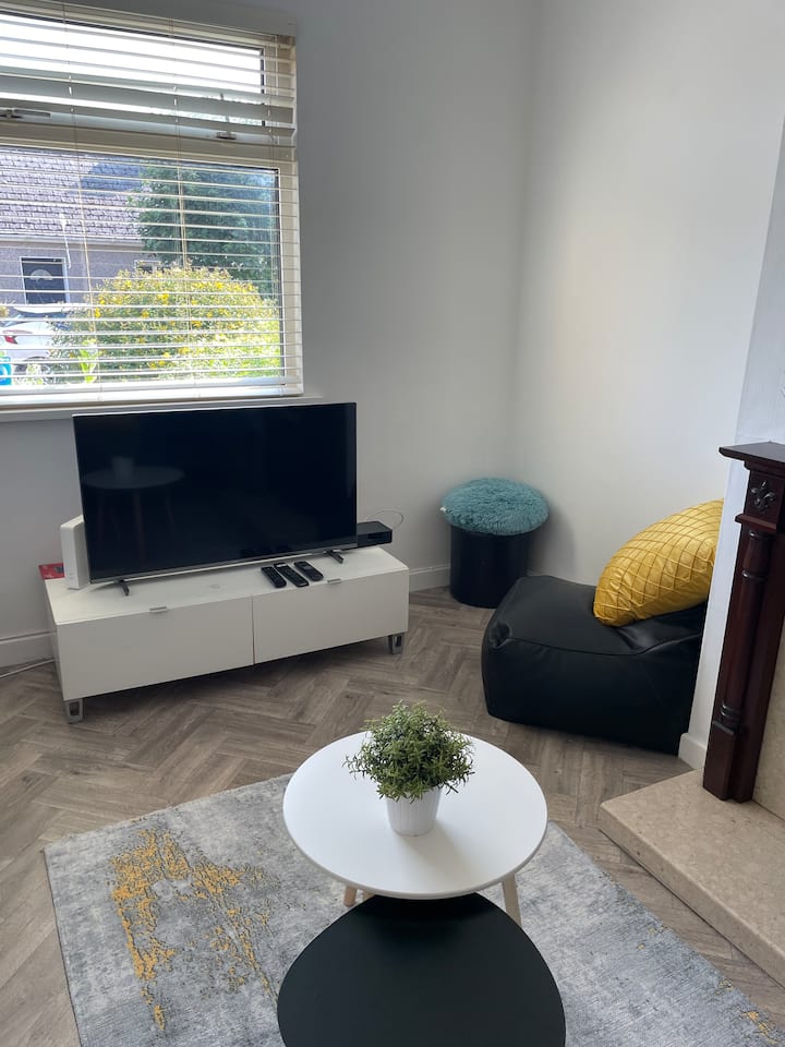 Two Bedroom Centrally Located House, Parking Space - Wexford