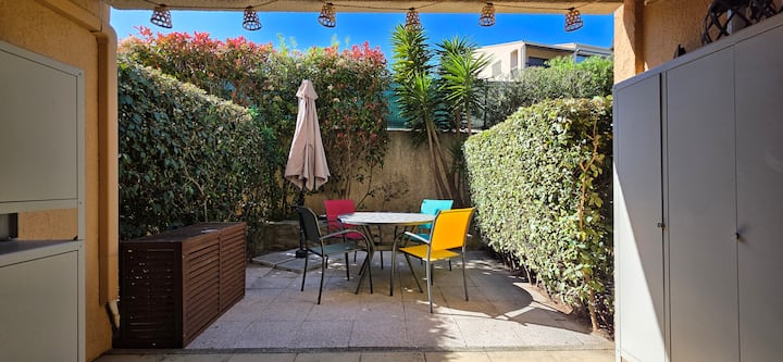 Studio Rez De Jardin Clim Piscine Wi-fi - Porquerolles