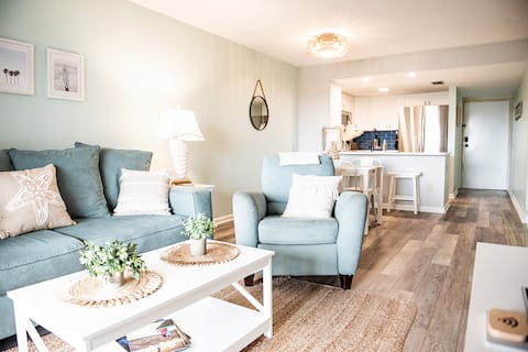 Top Airbnb: Newly renovated! Steps to BEACH & POOL! in St. Augustine Beach