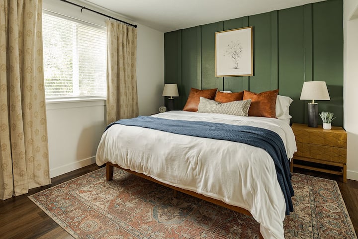 Schlafzimmer 1