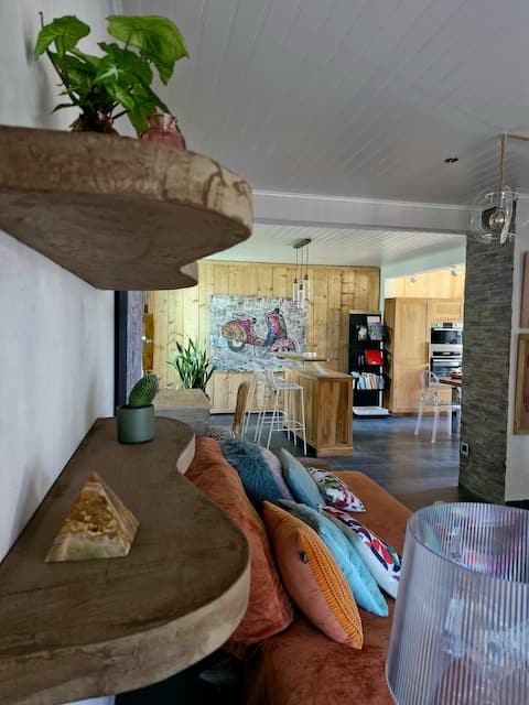 Annonce Airbnb populaire: Tropical cocoon with pool and zen terrace à Saint Joseph