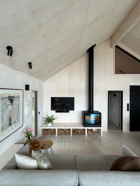 Top Airbnb: Everyday luxury in a well-equipped spacious cabin Lifjell in Telemark