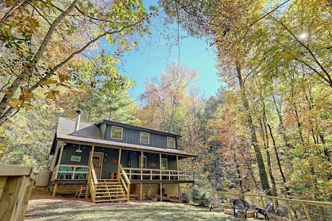 Rabun Gap Reverie-Fenced-In Backyard Near Clayton!