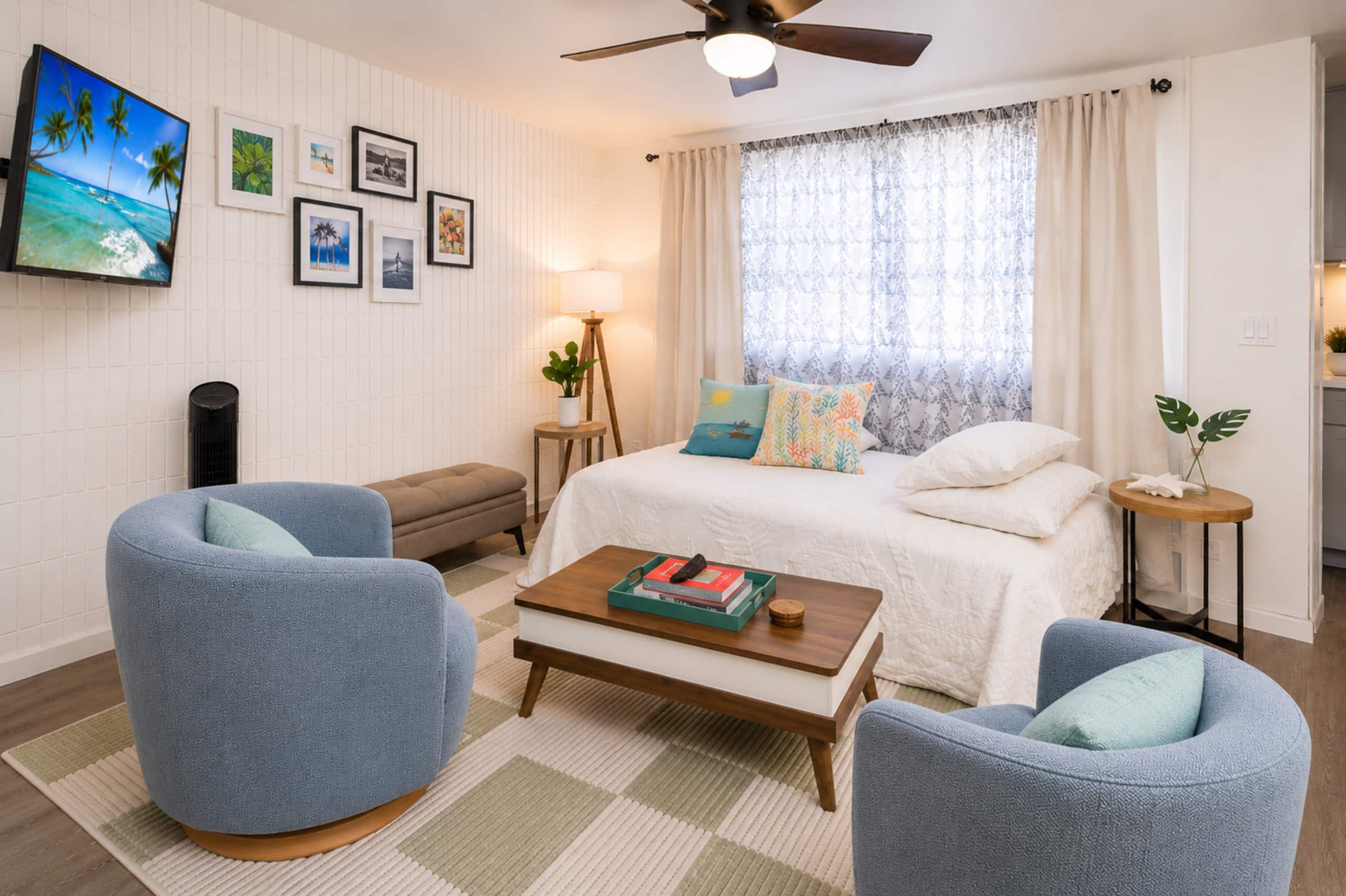 Condo in Honolulu · ★4.68 · 1 bedroom · 2 beds · 1 shared bath - Image 5