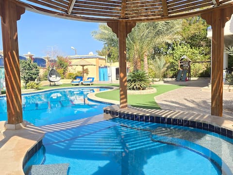 Royal Home luxury 6 pers villa with private pool