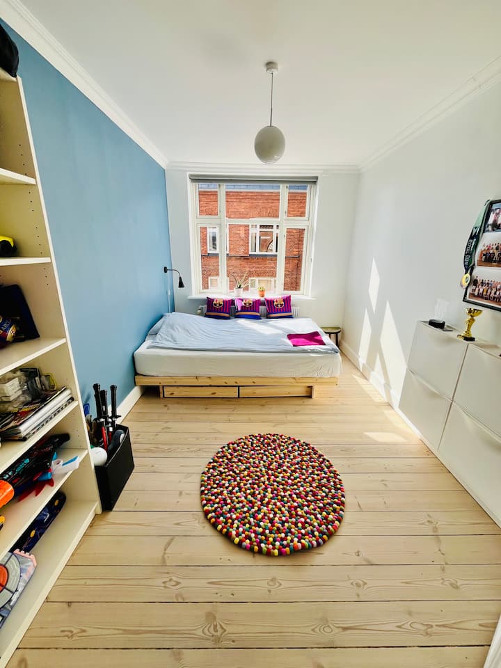 საძინებელი 1