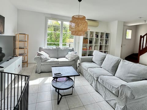 La Mandragora - Artist & Poet Atelier