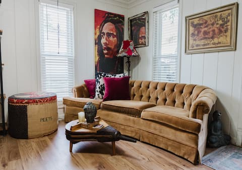 Successful Airbnb property: Entire place/Free parking -Minutes from downtown in Berry Hill