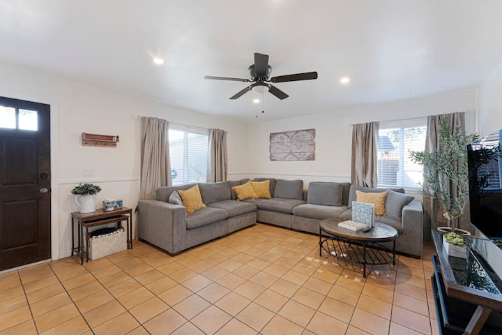 Casa Sol. Family Home Near Imperial Beach. - Chula Vista, CA