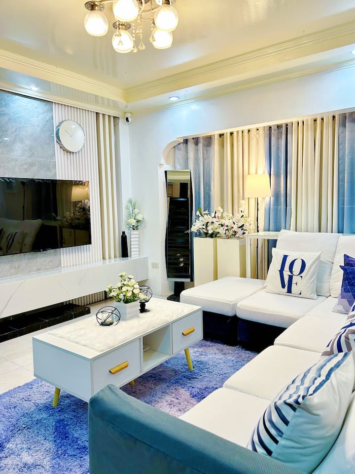 Cheerful 3-bedroom Vacation House W/ Pool | Wifi - Boac