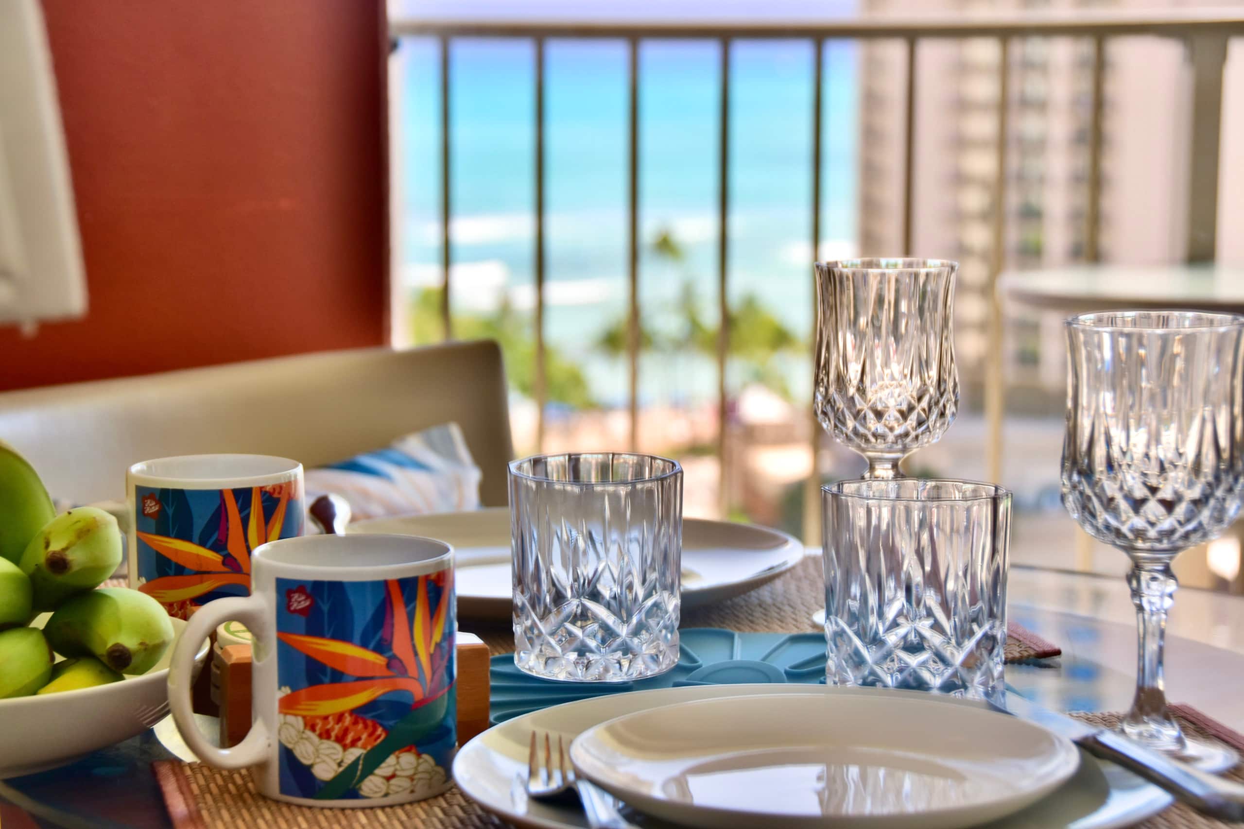 Condo in Honolulu · ★4.88 · 1 bedroom · 2 beds · 1 private bath - Image 17