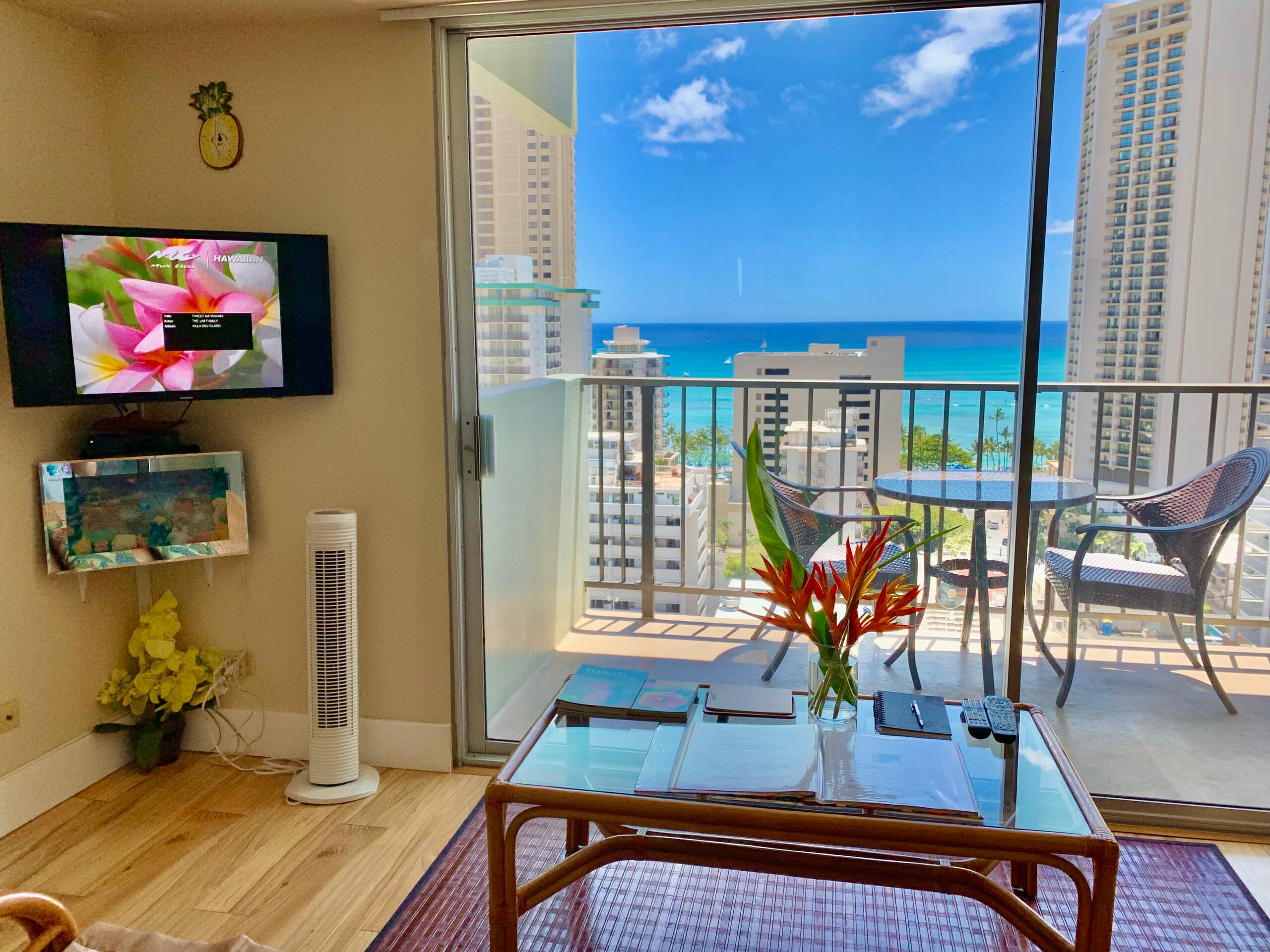 Condo in Honolulu · ★4.88 · 1 bedroom · 2 beds · 1 private bath - Image 7