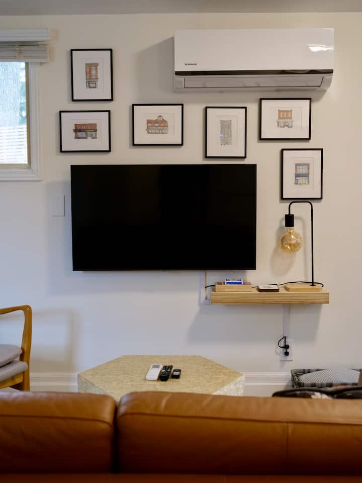 Cozy 1-bedroom Suite In Dundas - カナダ ハミルトン