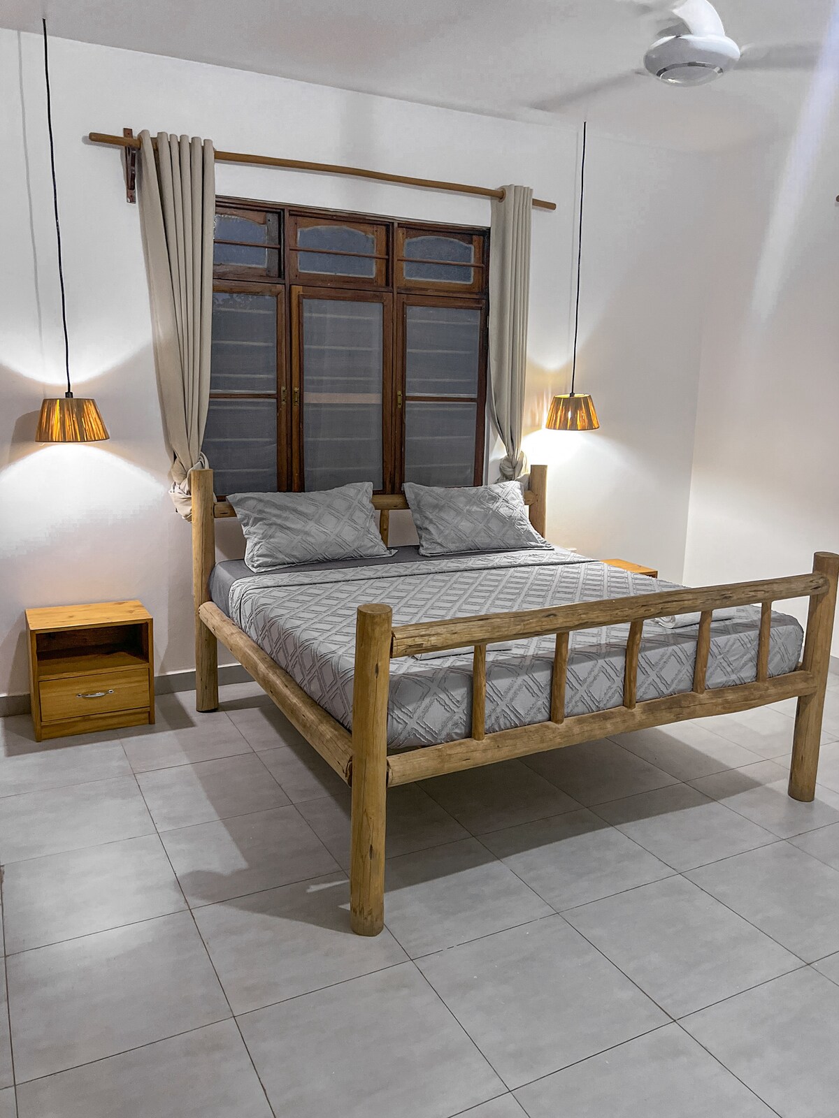 غرفة النوم 2