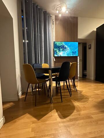 IN THE HEART of Citi Center, 3 Rooms Apartment gallery image 3