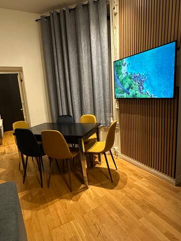 IN THE HEART of Citi Center, 3 Rooms Apartment